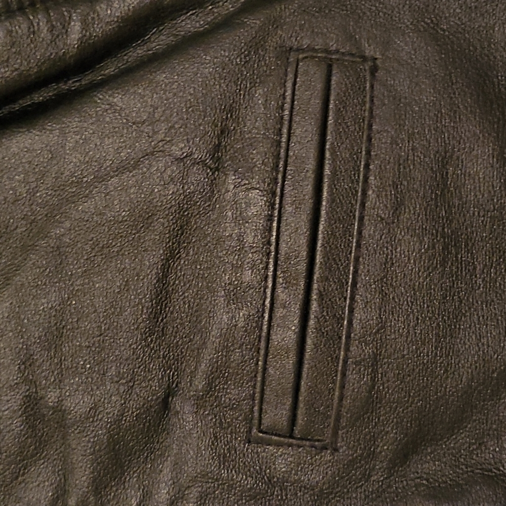 LEATHER VEST - Picture 6 of 6